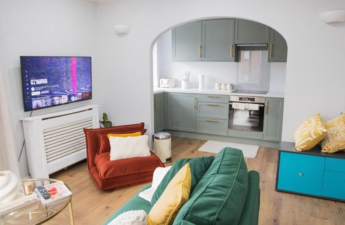 Convention Quarter Apartment | Sienna Haven 2 BED 1 BATH - NETFLIX - FREE PARKING