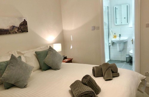 Aviemore House | Silver Birch Cottage