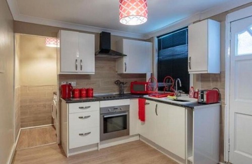Hartlepool House | Simplistic Holiday Home in Hartlepool close to Victoria Park