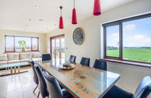 Llanerchymedd House | Sir A Wel
