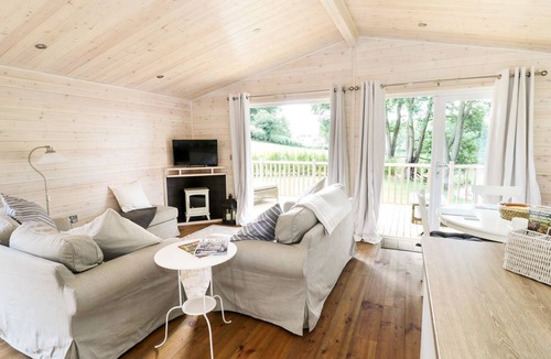 Upton Bishop Cottage | Skylark