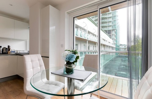 Grange Apartment | Skyvillion - Tower Point Enfield 1bed W balcony
