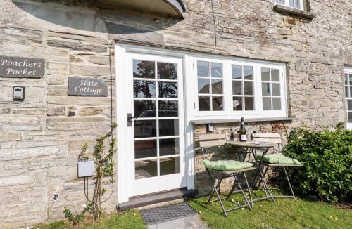 Tredethy House | Slate Cottage