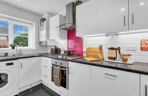 Wrexham House | Sleeps 4 3 Bathrooms Wrexham AFC Driveway