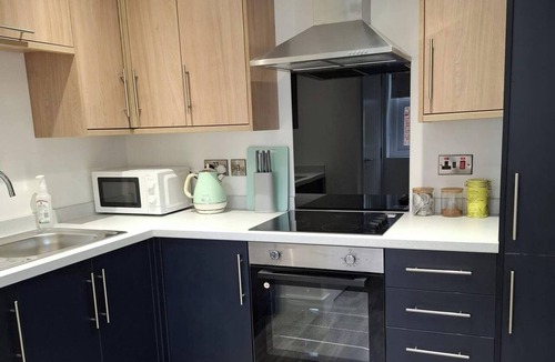 Retford Apartment | Sleeps2-CentralLocation-FamilyFriendly-NewRefurb