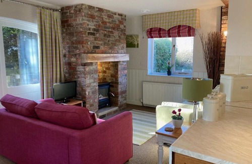 Lockton House | Sleepy Fox Cottage
