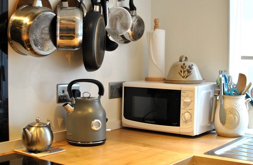 St Monans Apartment | Sma' Gift- Seafront sanctuary in ST Monans
