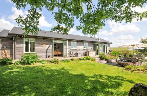 Saint Breward House | Smugglers