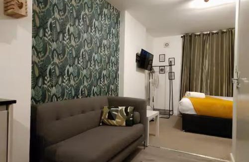 Holland Park Apartment | Solshi