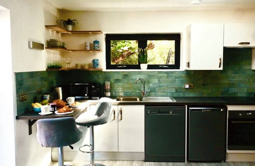 Rodmell Apartment | South Downs Way Spacious Studio Retreat
