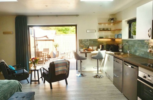 Rodmell Apartment | South Downs Way Spacious Studio Retreat