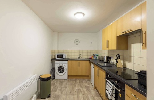 Whitehaven Apartment | Spacious 1 Bed Whitehaven Apartment with Sea Views