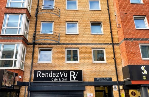 Leeds Apartment | Spacious 3-Bedroom Flat in Central Leeds