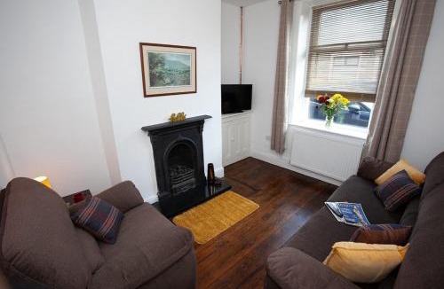 Whalley House | Spacious 3 bedrooms Cottage in Whalley