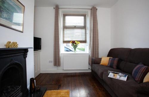 Whalley House | Spacious 3 bedrooms Cottage in Whalley
