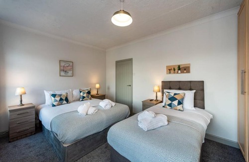 Llanelli Apartment | Spacious 5BR Home with Parking