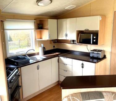 Brean Other | Spacious 8-Berth Caravan at Unity Beach Resort
