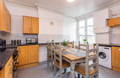 Haltwhistle House | Spacious & Characterful 3BED Home in Haltwhistle