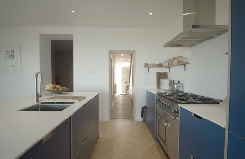 Marhamchurch House | Spacious Cornish Cottage with a Modern Twist, Near Bude, Short Drive to Beach