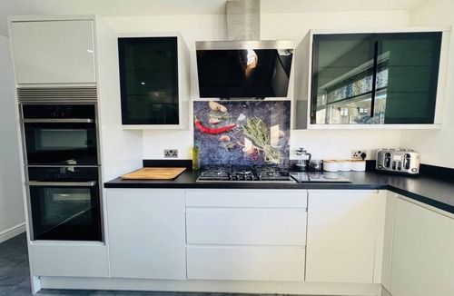 Filton House | Spacious Open-Plan Modern House w/Garden&Parking
