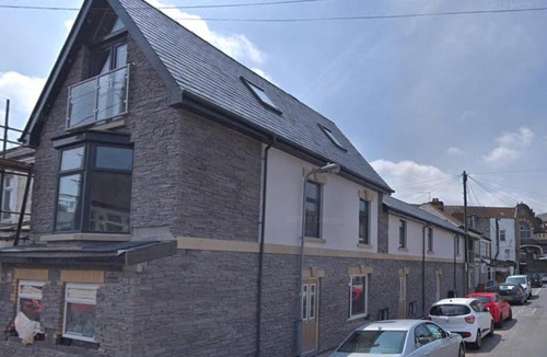 Roath Apartment | Spacious Self Contained New Build, 10 Minutes from City Centre