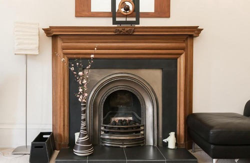 Haymarket Apartment | Spacious West End Apartment