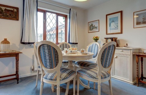 Cuddesdon House | Sparrows Nest