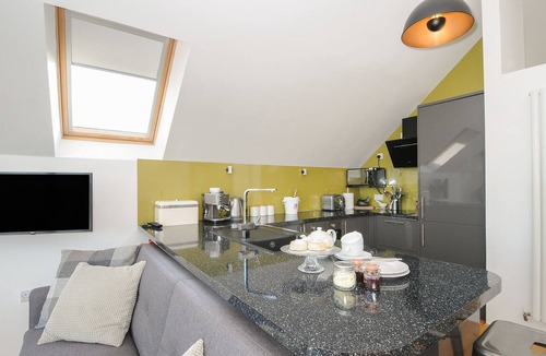 Carnon Downs Cottage | Spires