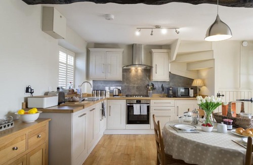 Painswick House | Spring Cottage