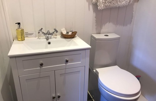 Egloshayle Bed & Breakfast | Spring Gardens B&B