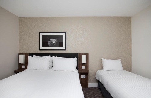 Ebbsfleet Valley Hotel | Spring River Ebbsfleet by Marston's Inns