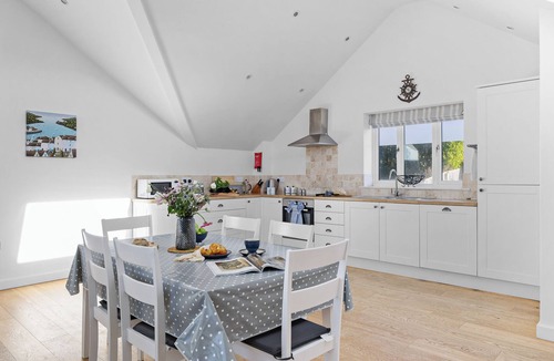 Bigbury-on-Sea House | Spring Tide, 3 bedrooms, Sea views, Bigbury on Sea