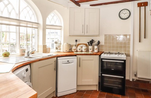Cymau Cottage | SPRINGFIELD COTTAGE, character holiday cottage in Marford