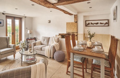 Longborough House | Squirrel Barn