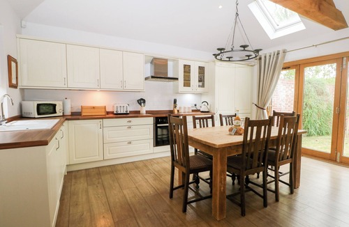 Fareham Cottage | Squirrels Drey