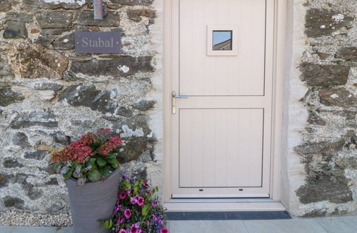 Ty Croes House | Stabal, Rhosneigr - A Cozy Retreat