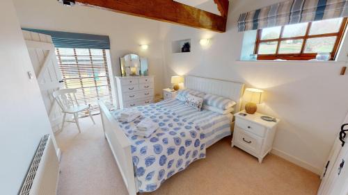 East Budleigh House | Stables Barn