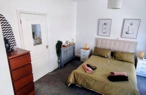 Finsbury Park Apartment | Stadium Solution Flat