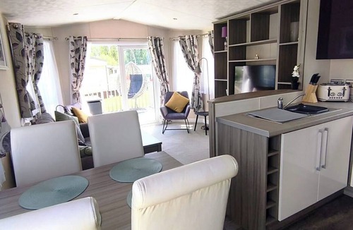 Great Houghton Cabin | StaticCaravan-6Berth-DogFriendly