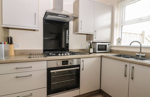 Muston Cottage | Stone's Throw, Filey