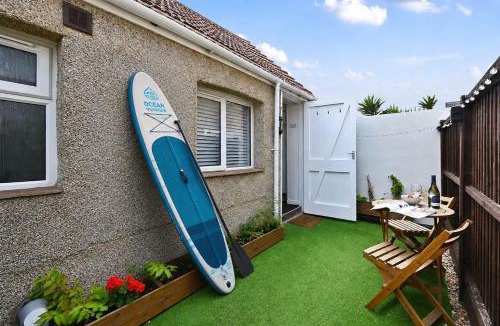 Hythe House | Stone's Throw