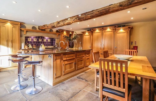 Little Hayfield Other | Stonegate Castle - Eleven Bedroom Castle, Sleeps 26