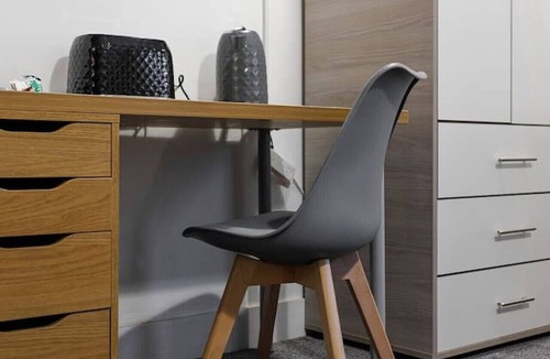 Middlesbrough Apartment | Studio 1 City Centre Fast Wifi Smart TV