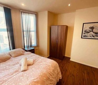 Mapesbury Apartment | studio 69