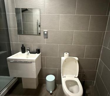 Belsize Apartment | Studio Flat by Belsize Park
