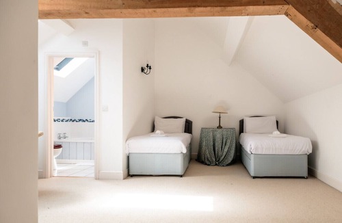 Forthampton House | Stunning Five Bedroom Home Near Tewkesbury