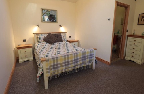 Carnforth House | Stunning rural cottage. Home from home. Dogs welcome.