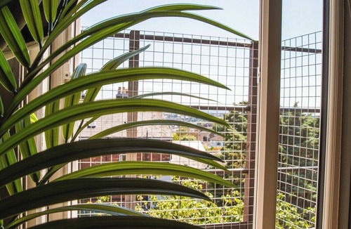 Exeter Apartment | Stylish 2-4 bed Apt- Free parking - Self Check-In