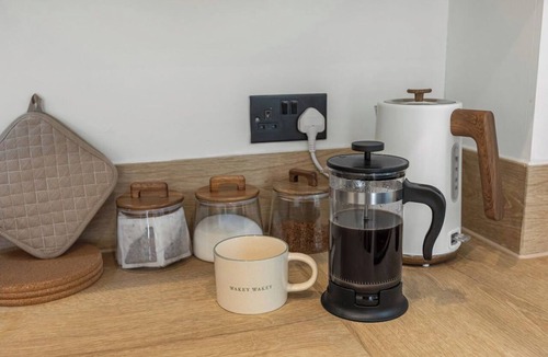 Leyland Apartment | Stylish 2-Bed Flat, Leyland – Near Worden Park