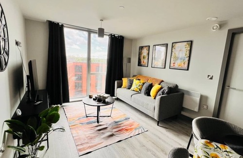The Westside Apartment | Stylish 2BR 2Bath brand new apt